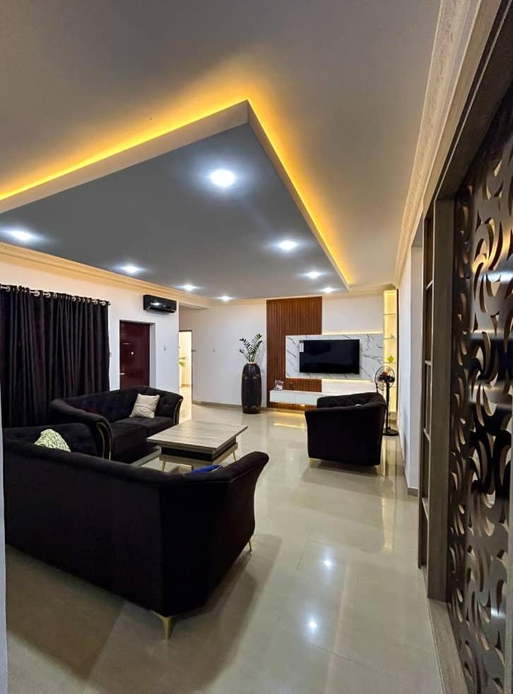 1118 Serenity Apartment